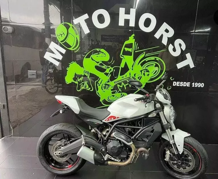 Ducati Monster Branco 3