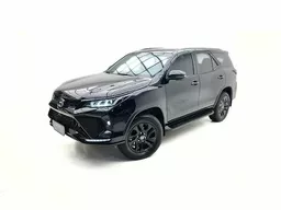 Toyota Hilux SW4