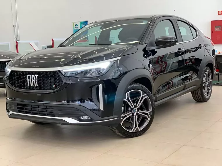 Fiat Fastback Preto 4