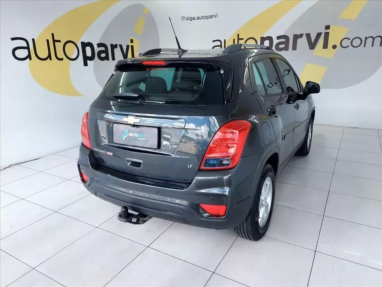 Chevrolet Tracker Cinza 1