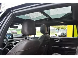 Jeep Commander