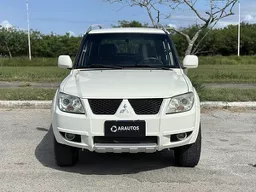 Mitsubishi Pajero TR4