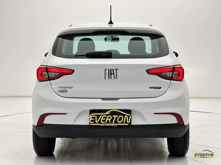 Fiat Argo Branco 2