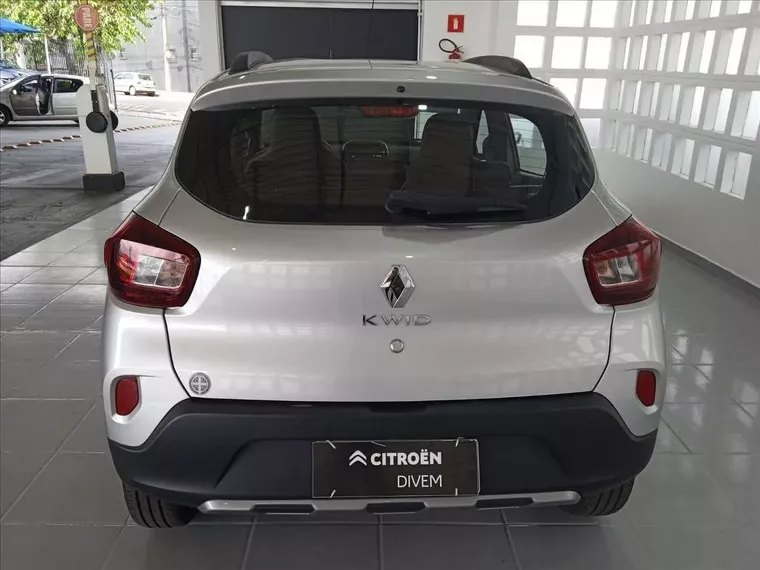 Renault Kwid Prata 7