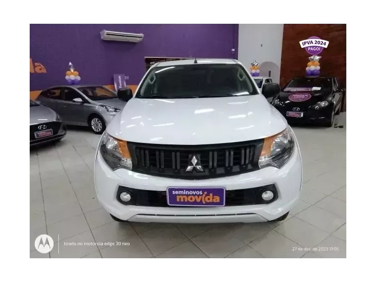 Mitsubishi L200 Branco 3