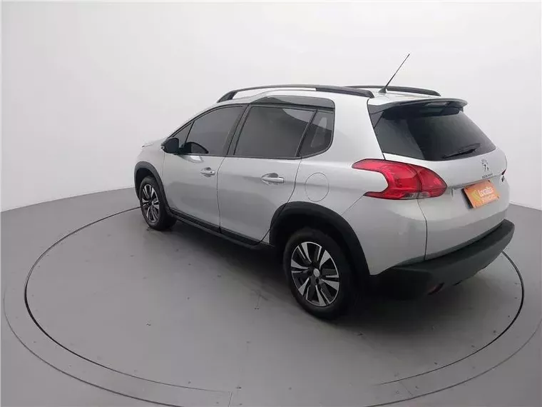 Peugeot 2008 Cinza 16