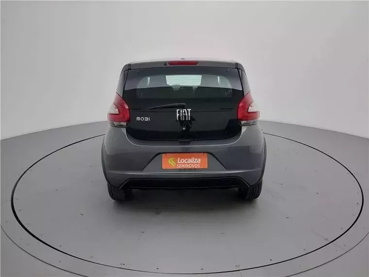 Fiat Mobi Prata 9