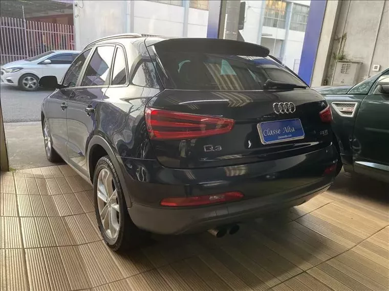 Audi Q3 Azul 11