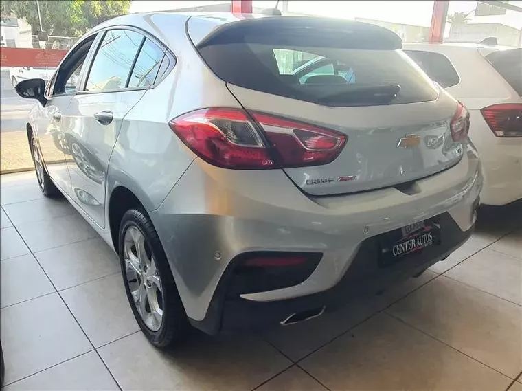 Chevrolet Cruze Prata 9