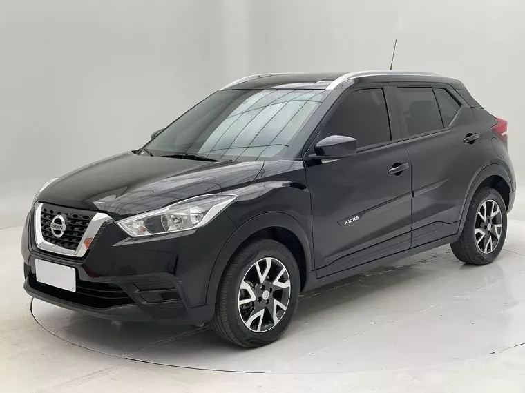 Nissan Kicks Preto 4