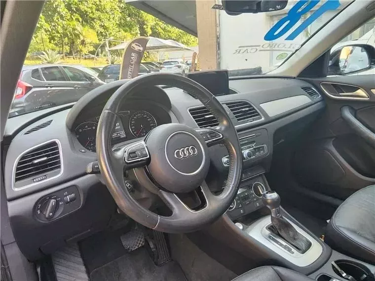 Audi Q3 Preto 5