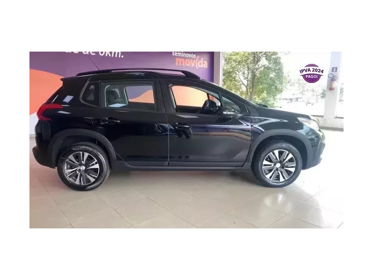 Peugeot 2008 Preto 8