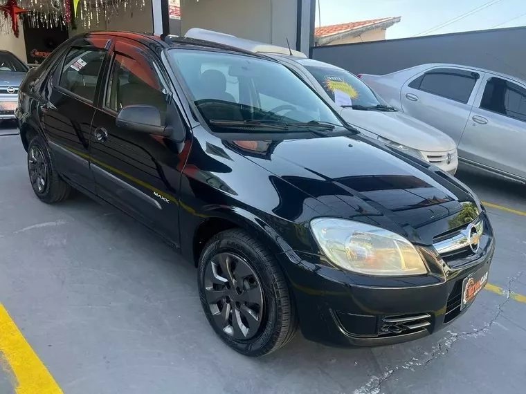 Chevrolet Prisma Preto 6