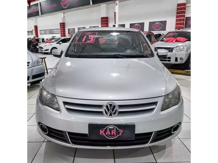 Volkswagen Voyage Prata 9