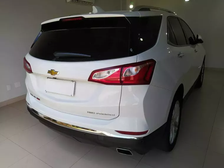 Chevrolet Equinox Branco 18