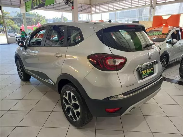 Renault Captur Prata 2