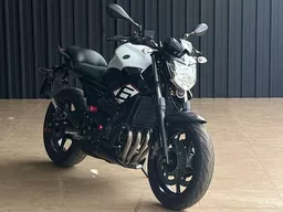 XJ6-F