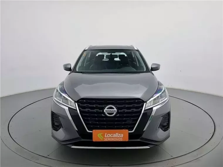 Nissan Kicks Cinza 15