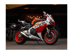 CBR 1000