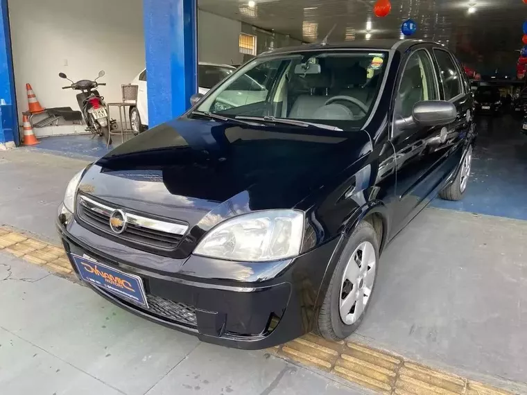 Chevrolet Corsa Preto 3