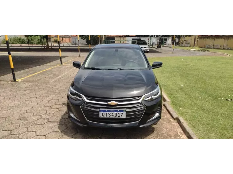 Chevrolet Onix Preto 12