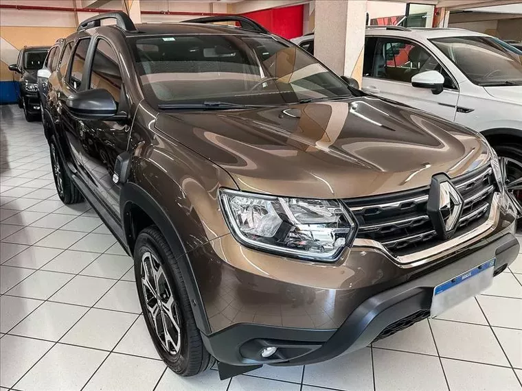 Renault Duster Marrom 9