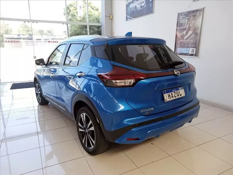 Nissan Kicks Azul 4