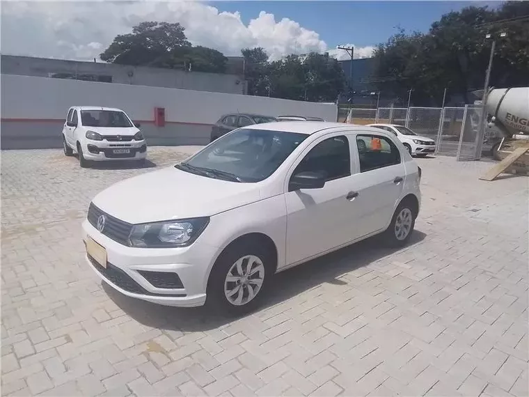 Volkswagen Gol Branco 9