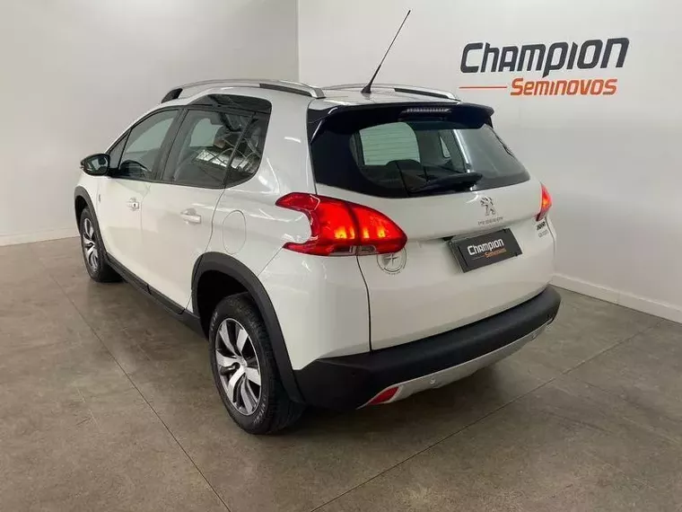 Peugeot 2008 Branco 7