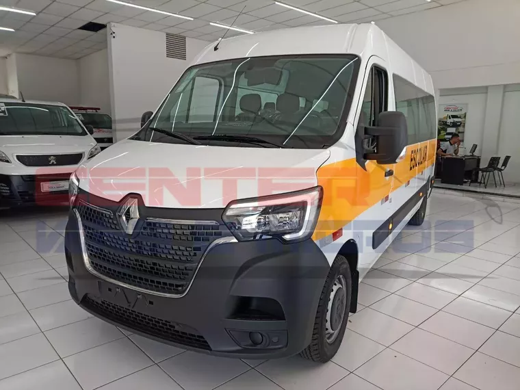 Renault Master Branco 6