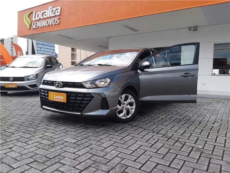 Hyundai HB20 Cinza 4