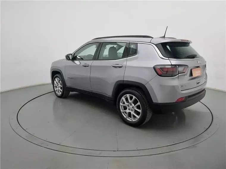 Jeep Compass Prata 15