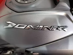 Bajaj Dominar
