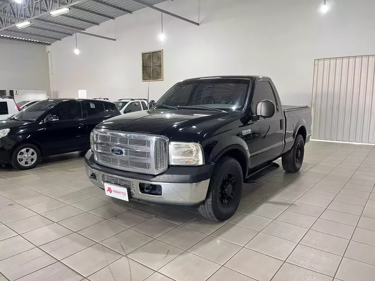 Ford F-250 Preto 1