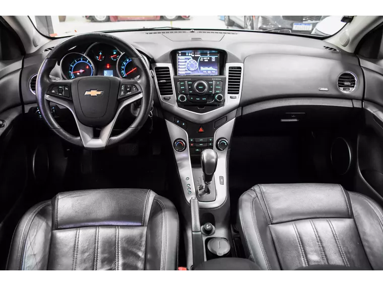 Chevrolet Cruze Prata 17