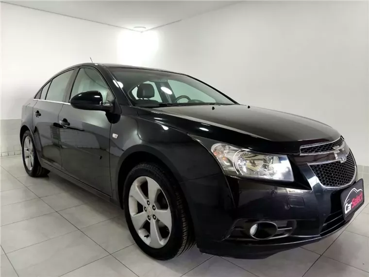 Chevrolet Cruze Preto 2