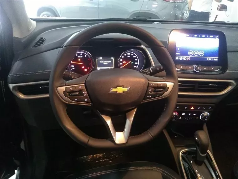 Chevrolet Tracker Preto 6