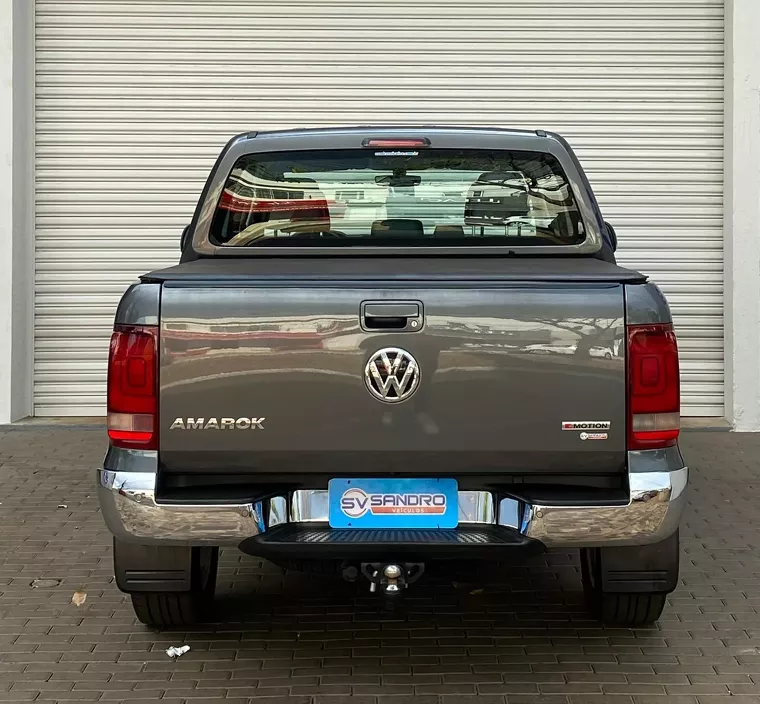 Volkswagen Amarok Cinza 1