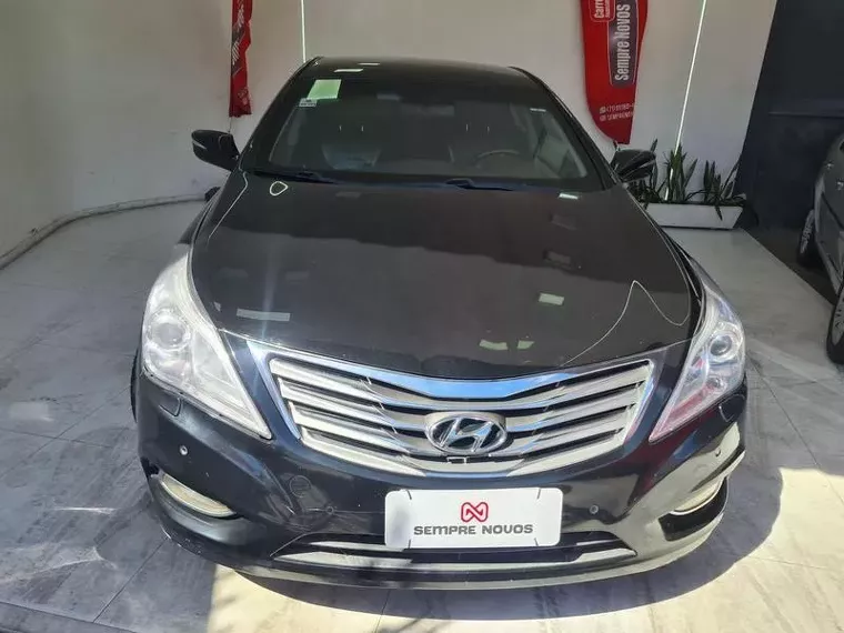 Hyundai Azera Preto 17