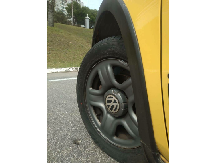 Volkswagen Gol Amarelo 9