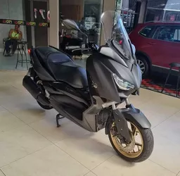 Xmax