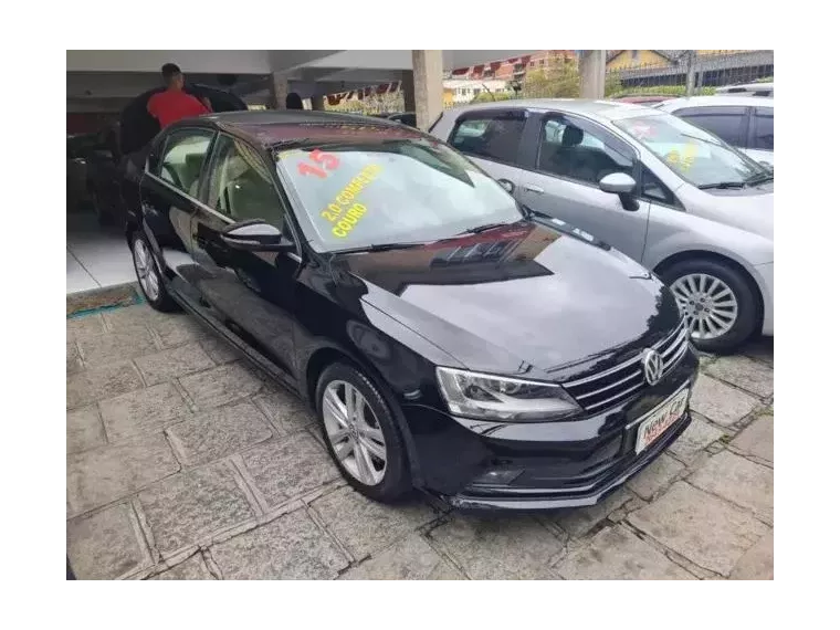 Volkswagen Jetta Preto 1