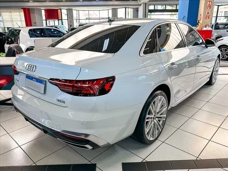 Audi A4 Branco 8