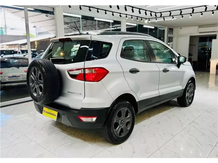 Ford Ecosport Prata 5