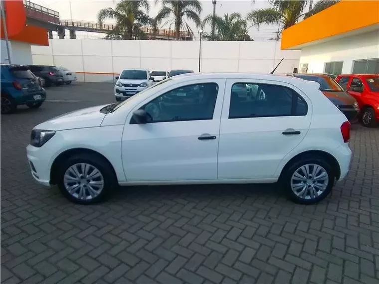 Volkswagen Gol Branco 8