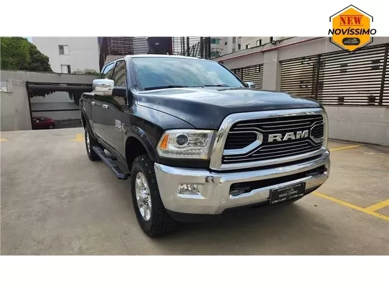 RAM 2500 Preto 1