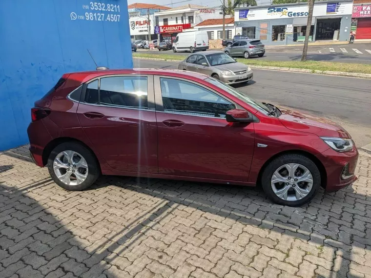 Chevrolet Onix Vermelho 15