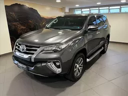 Toyota Hilux SW4