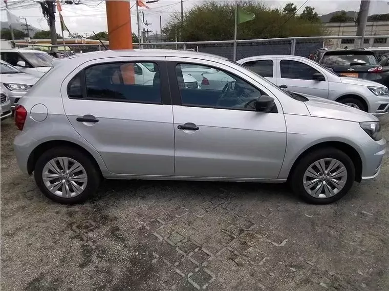 Volkswagen Gol Prata 7