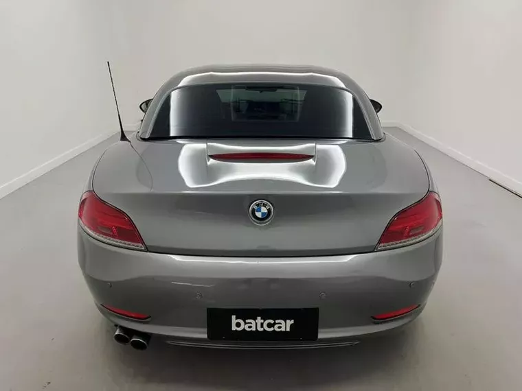 BMW Z4 Cinza 15